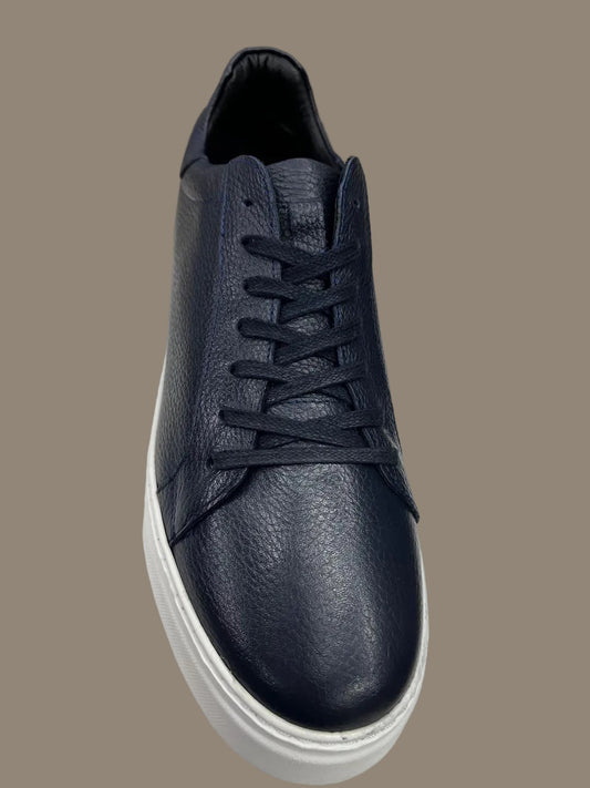 navy sneaker casual for men