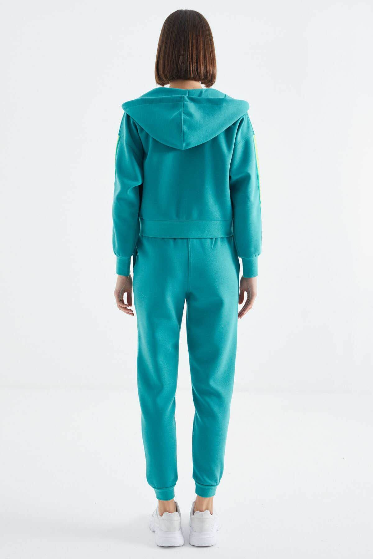 Women's Green Zip-Up Tracksuit Set - SevendayShopping