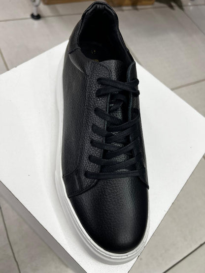 black casual mens sneaker for men