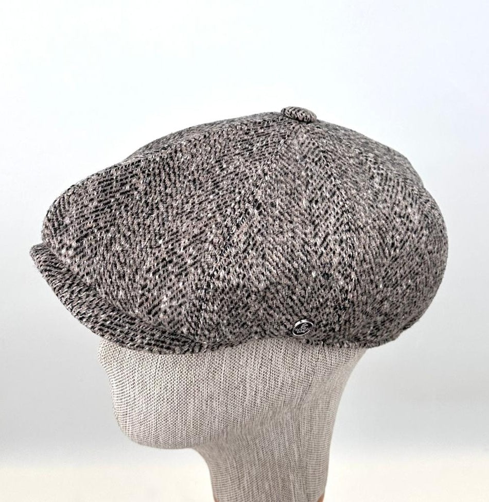 Textured brown flat peaky blinders cap
