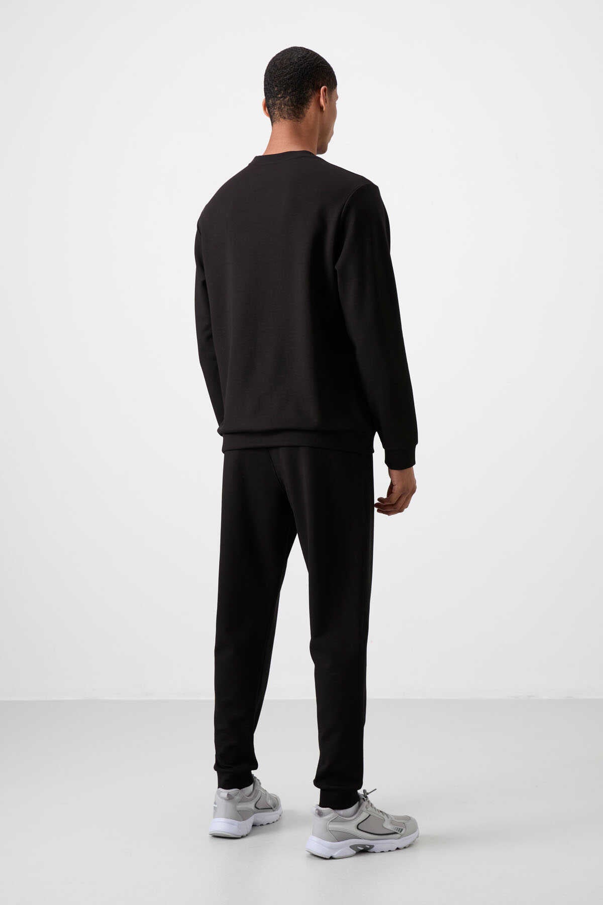 Men's Black Soft Fit Tracksuit Set