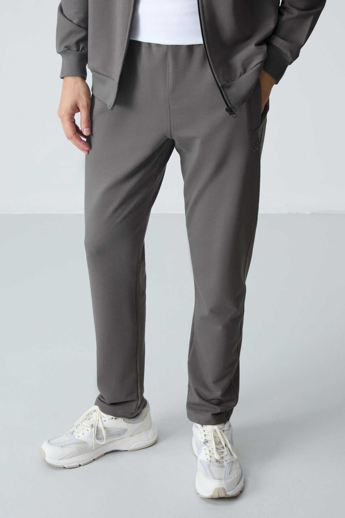 Men's Grey Comfort Fit Tracksuit Set