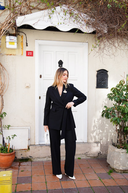 Women's 2 Piece Suit Set- Black