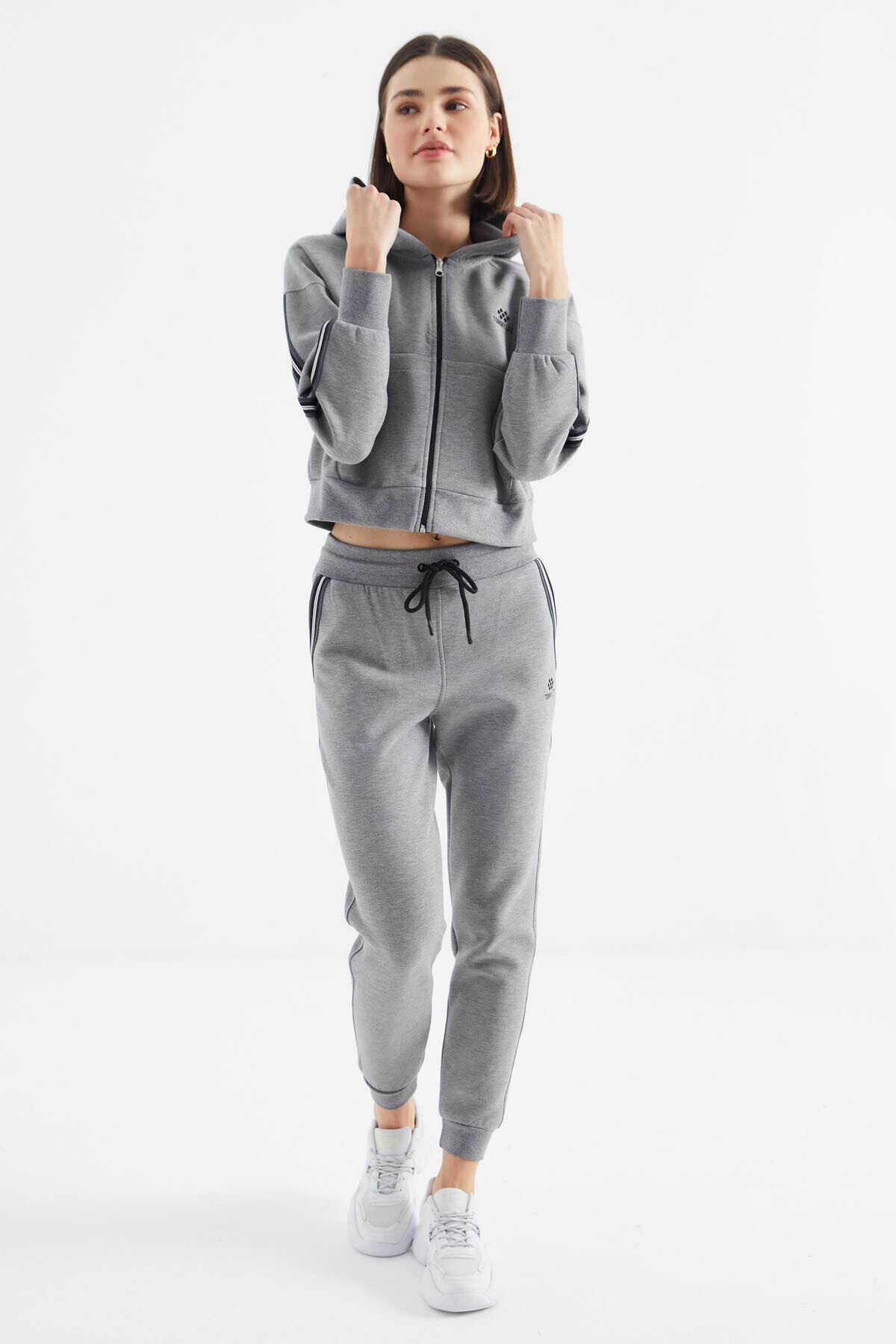 Women's Grey Zip-Up Tracksuit Set - SevendayShopping