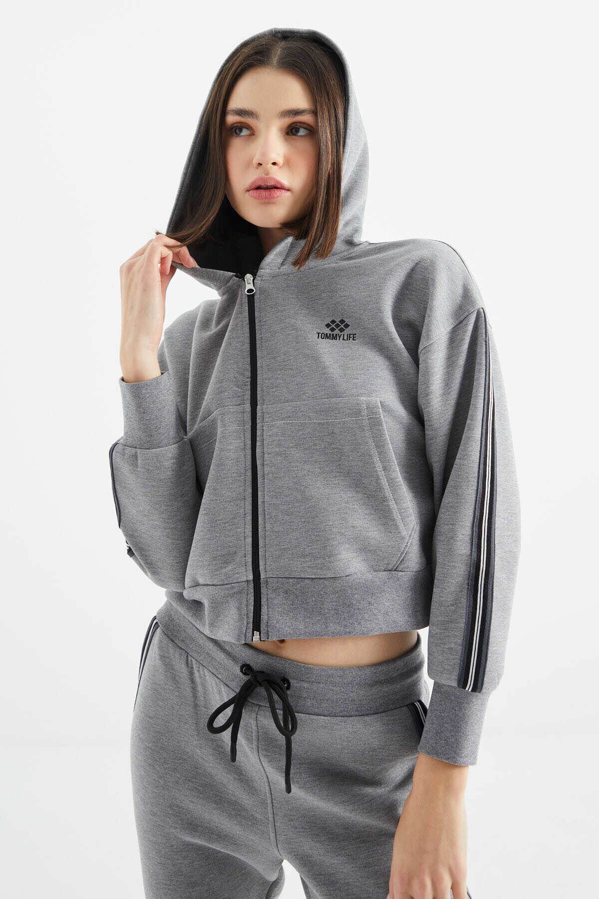 Women's Grey Zip-Up Tracksuit Set - SevendayShopping