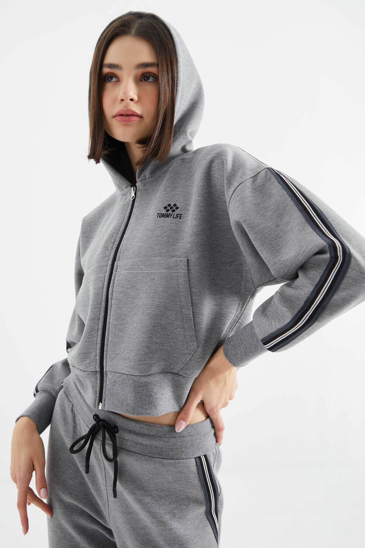 Women's Grey Zip-Up Tracksuit Set - SevendayShopping