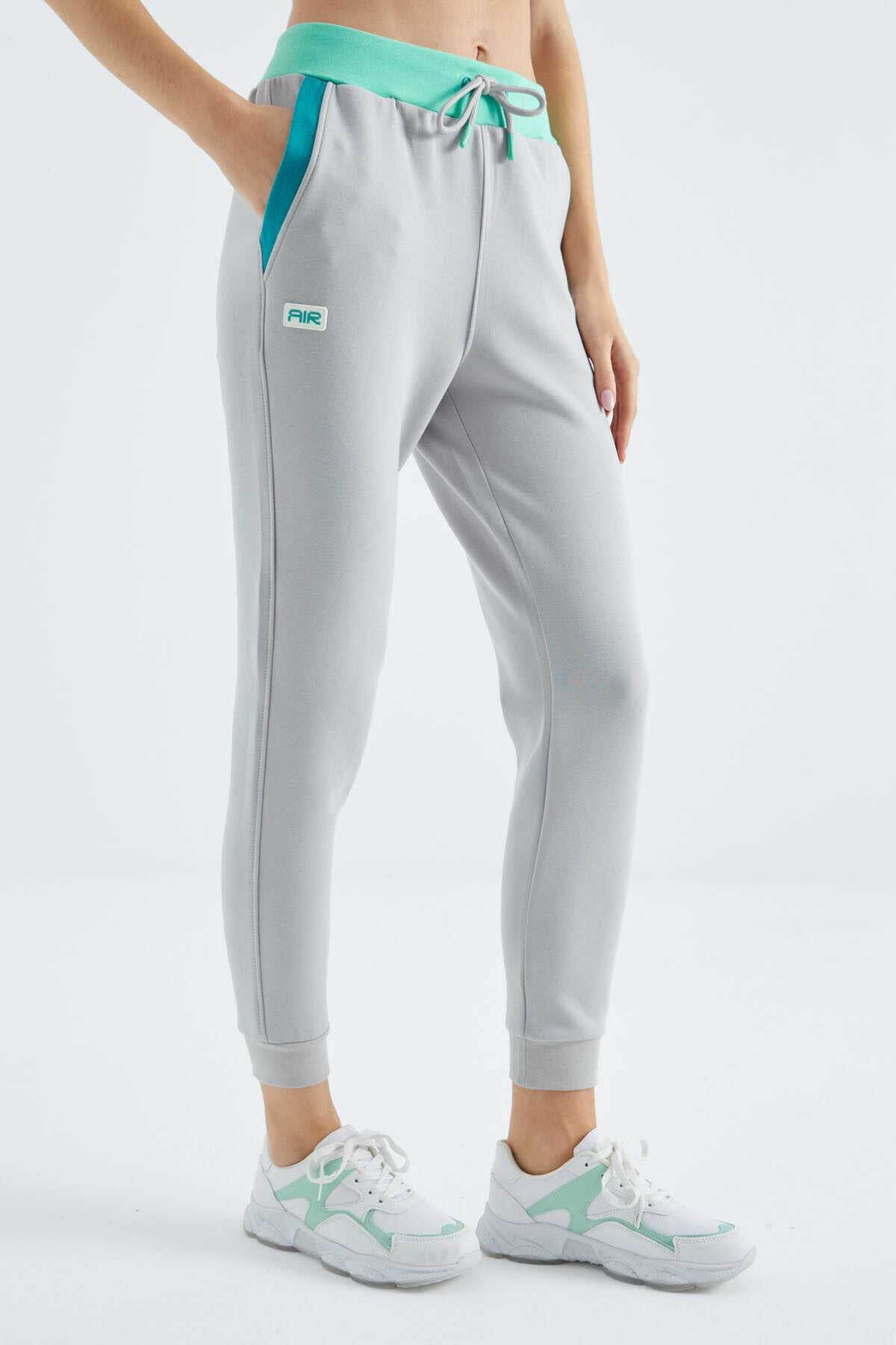 Women's Colour-Block Hooded Tracksuit Set - SevendayShopping